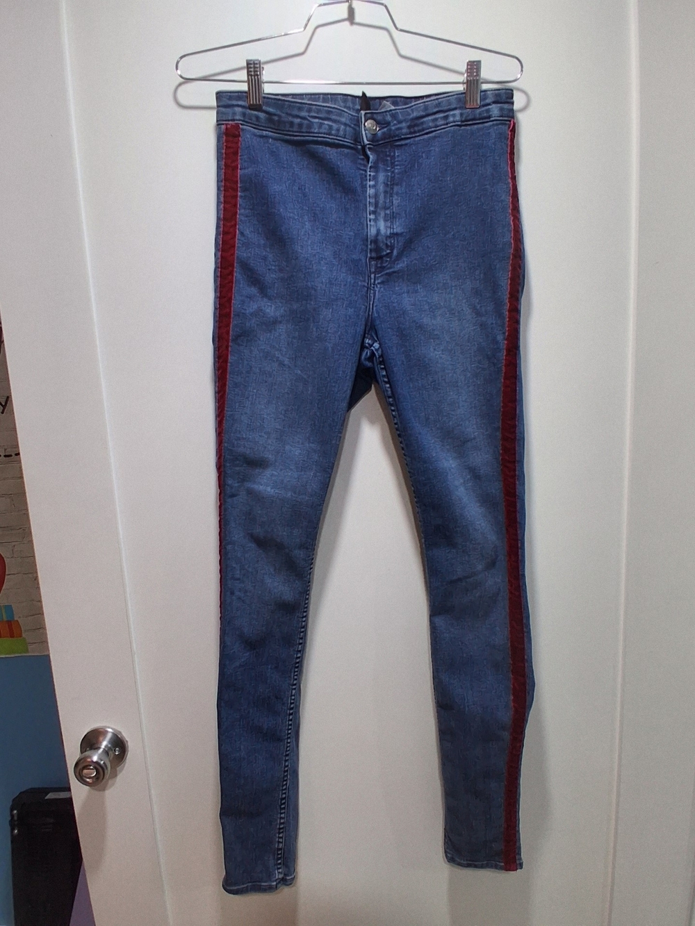 Divided By H&M Blue Denim Jeans with Red Side Stripe 8